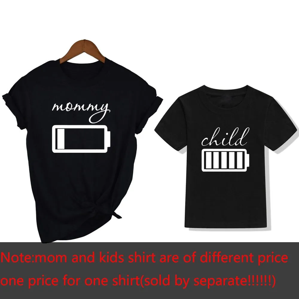 1pcs Funny Battery Family T Shirt Matching Mom Son Daughter Short