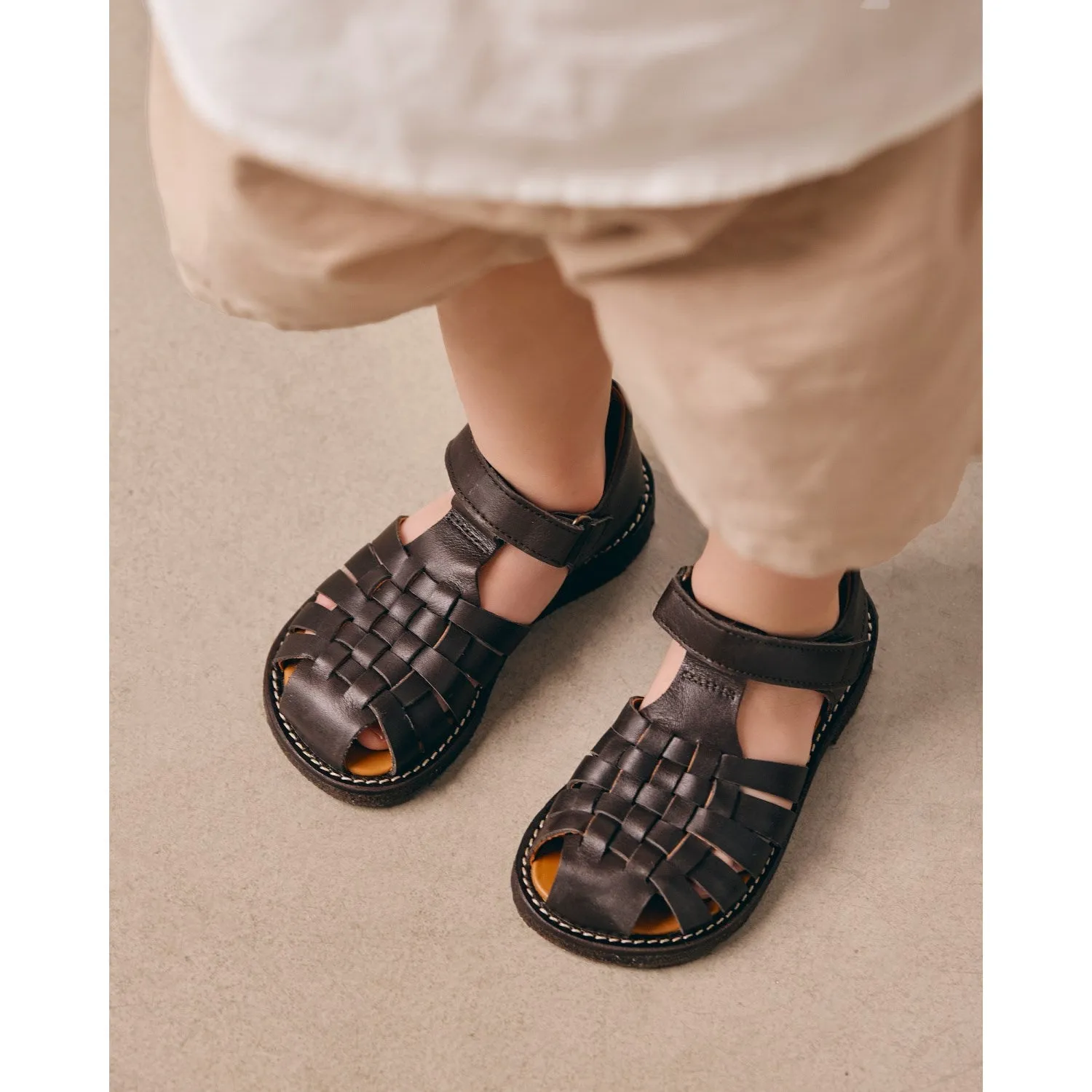 Angulus Dark Brown Braided Leathersandal