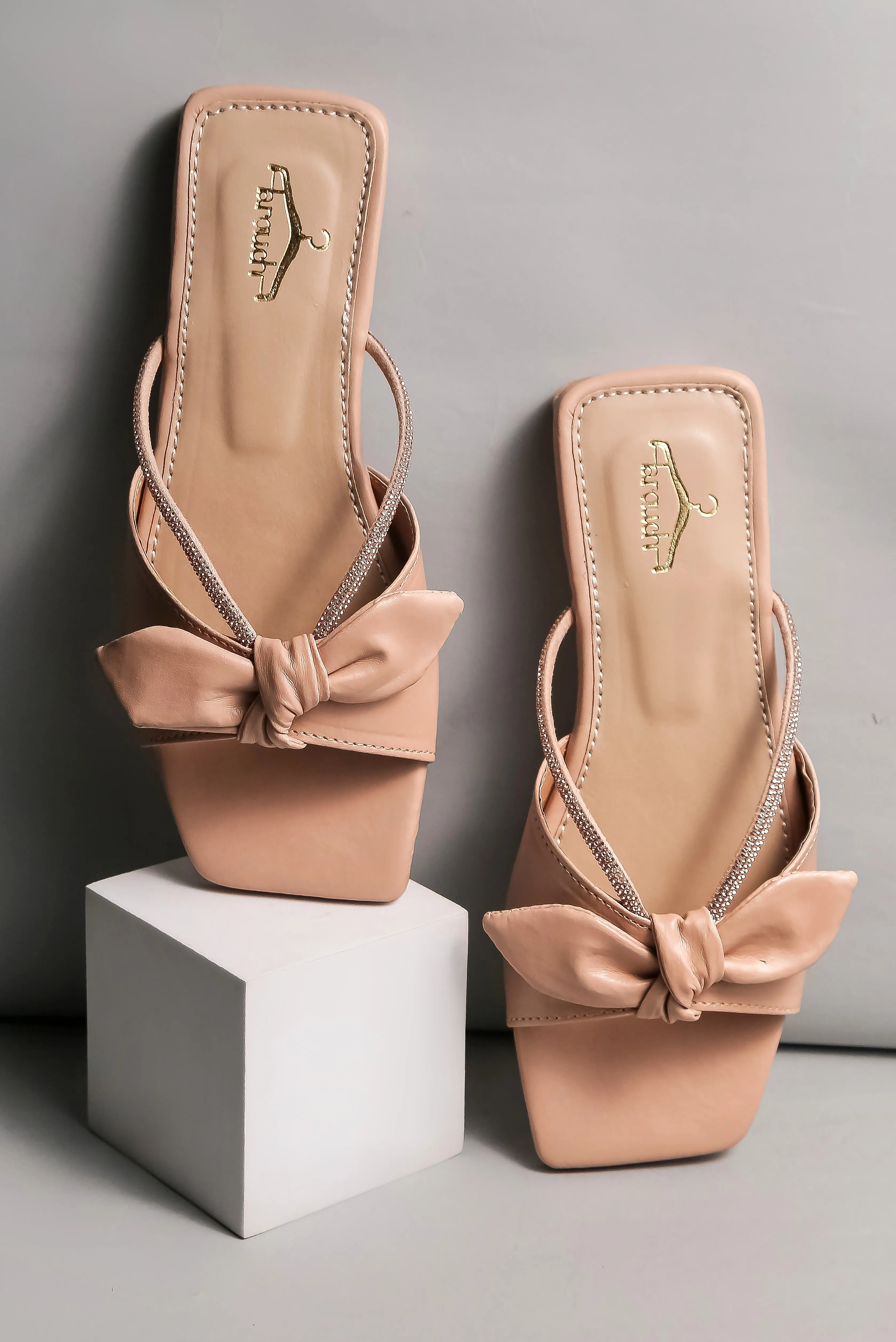 Brauch Women Peach Rhinestone Embellished Bow Flats