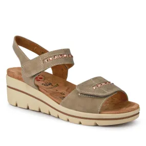 Grippy Wedge-Heeled Sandals - RELIF41032 / 326 875
