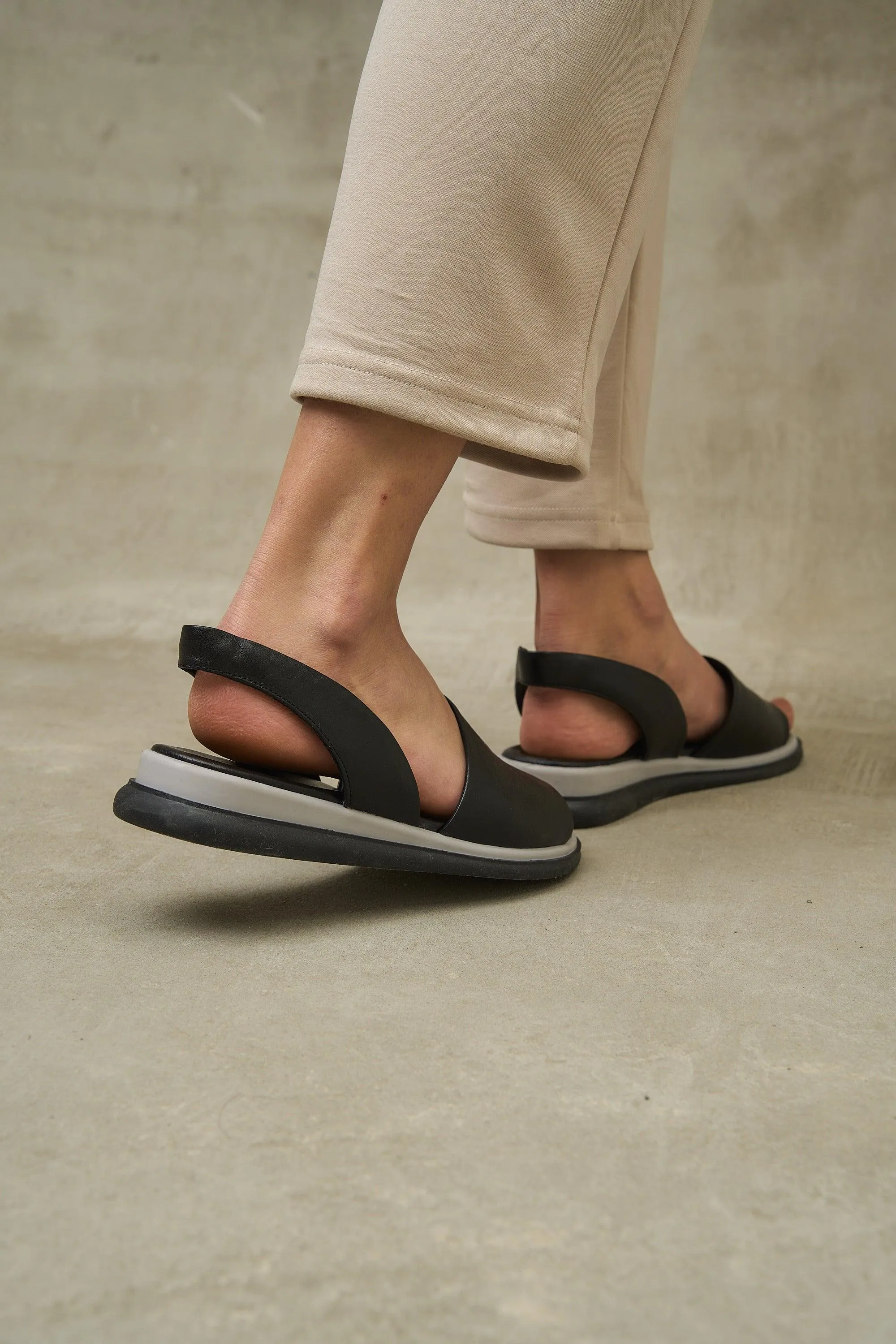 Lola Slide