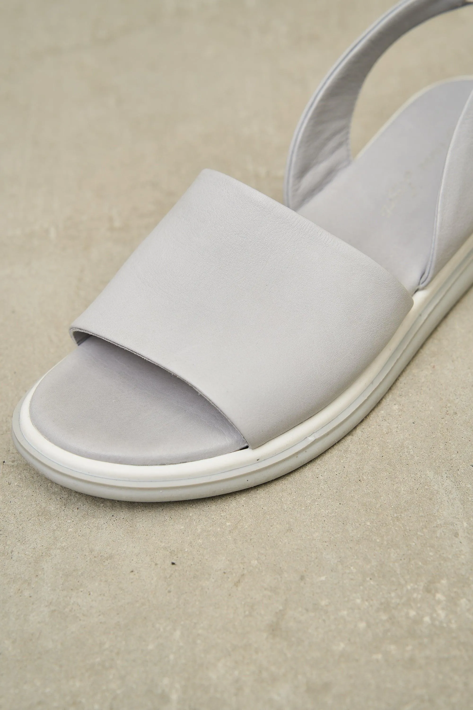 Lola Slide