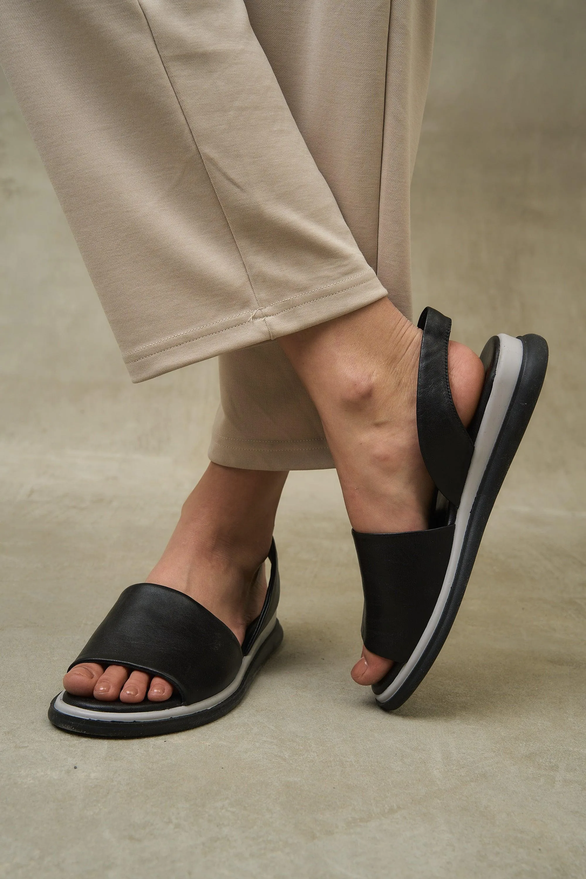 Lola Slide