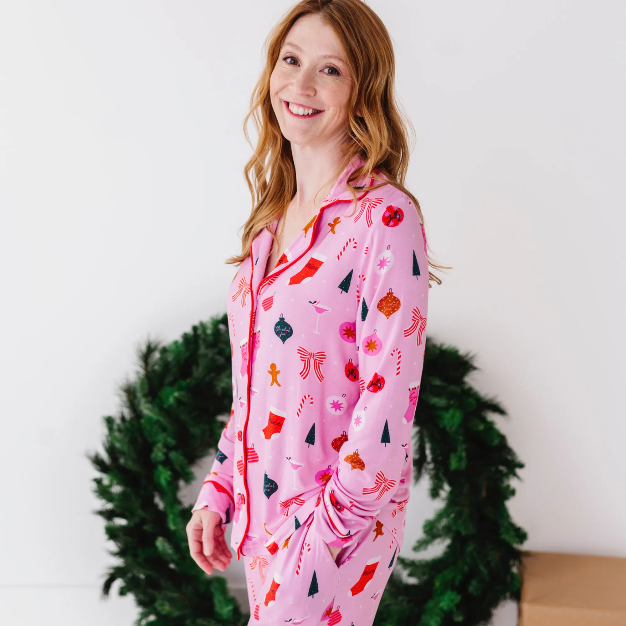 Merry Pinkmas "Mistle-Toast" Mama Luxe Lounge Set