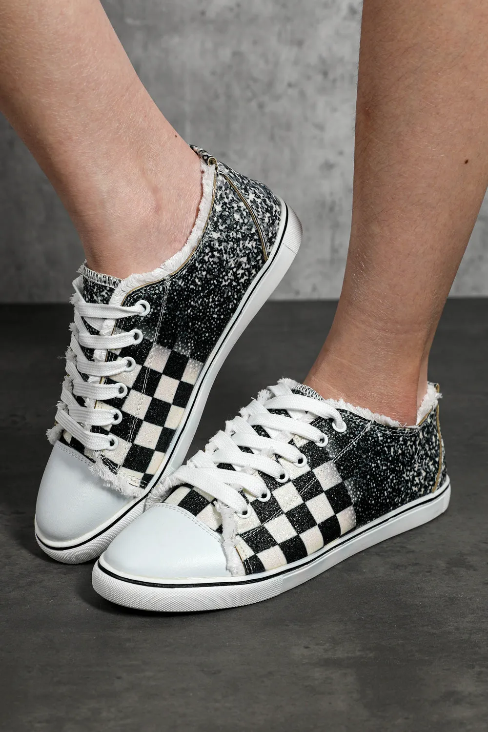 Women’s Canvas Low Top Sneaker Checkerboard Print Canvas Slip on Shoes Black-White